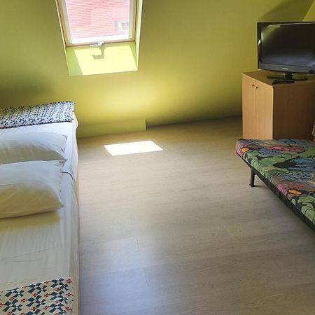Sunshine Sh Apartmanhaz Apartman Zamárdi Kültér fotó