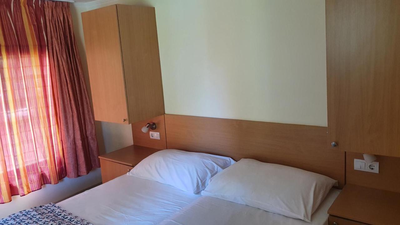 Sunshine Sh Apartmanhaz Apartman Zamárdi Kültér fotó