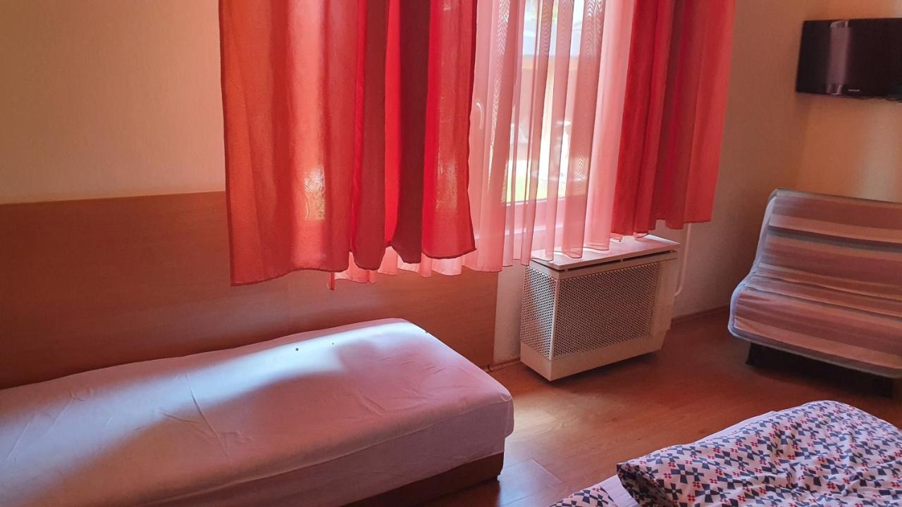 Sunshine Sh Apartmanhaz Apartman Zamárdi Kültér fotó