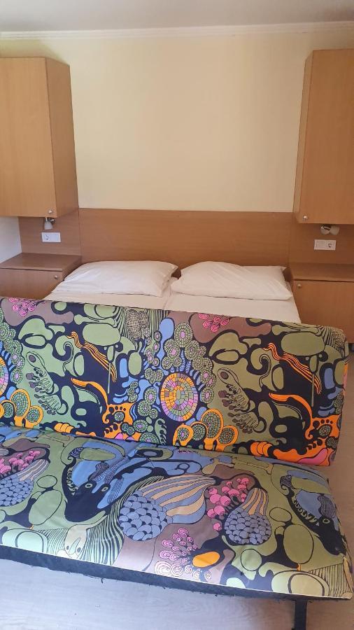 Sunshine Sh Apartmanhaz Apartman Zamárdi Kültér fotó